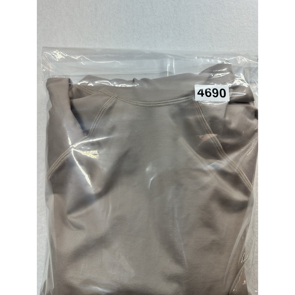 Under Armour UA Meridian ColdGear Funnel Neck Pullover Women's Large Beige - Picture 12 of 12